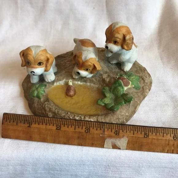 Vintage Sunsaint Puppies and the Puddle Home Office Decor Collection 1988. - Picture 2 of 5